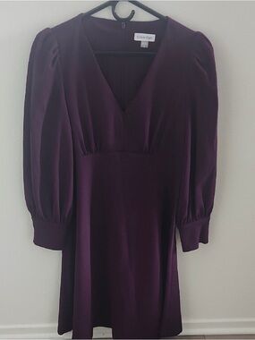 Calvin Klein Deep Plum V‑Neck Long Sleeve Dress